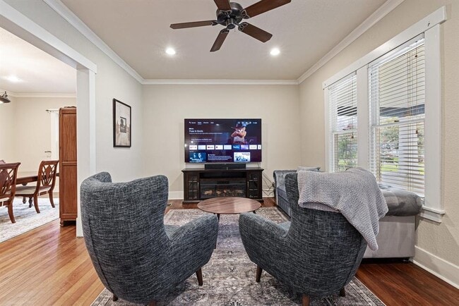 1211 Lexington St in Taylor, TX - Building Photo - Building Photo