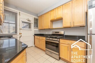 201 Kedzie St in Evanston, IL - Building Photo - Building Photo