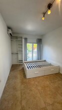444 SW 3rd St, Unit 3 in Miami, FL - Building Photo - Building Photo
