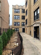 3155 W Augusta Blvd in Chicago, IL - Building Photo - Building Photo