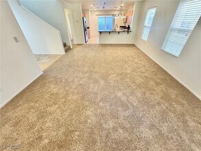 2882 Culloden Ave in Henderson, NV - Building Photo - Building Photo