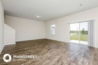 2835 Neverland Dr in New Smyrna Beach, FL - Foto de edificio - Building Photo