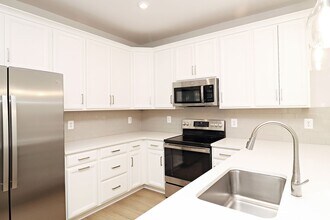 825 Wesley Ln in Charlottesville, VA - Building Photo - Building Photo