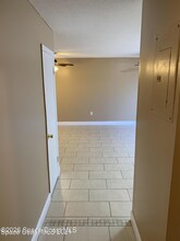 3645 Barna Ave in Titusville, FL - Foto de edificio - Building Photo