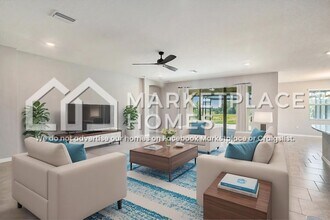 10945 Laxer Cay Loop in San Antonio, FL - Building Photo - Building Photo
