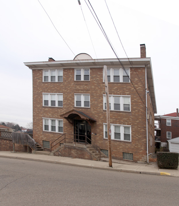 3216 Annapolis Ave in Pittsburgh, PA - Building Photo