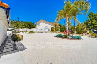 1579 Country Vistas Ln in Bonita, CA - Building Photo - Building Photo