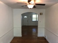178 Osborn St photo'
