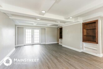 701 Brookside Dr in Clearwater, FL - Foto de edificio - Building Photo