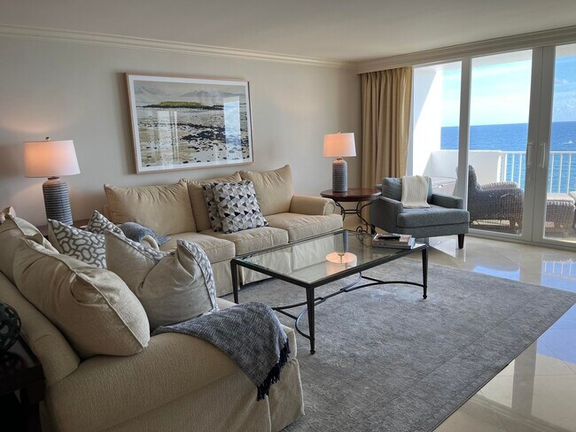 3000 S Ocean Blvd in Boca Raton, FL - Building Photo - Building Photo