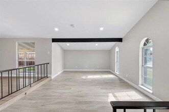 2015 Warberry Rd in Carrollton, TX - Building Photo - Building Photo