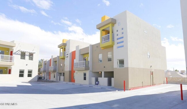 property at 410 Thorn Ave