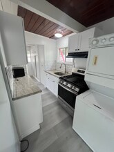 1405-1405 Crenshaw Blvd in Los Angeles, CA - Building Photo - Building Photo