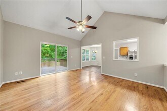 19 Piedmont Ln in Cartersville, GA - Building Photo - Building Photo
