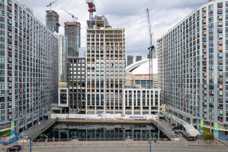 The Quay - Tower III in Toronto, ON - Building Photo - Building Photo