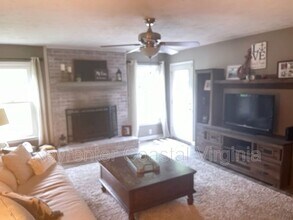 1154 Old Oak Ln in Carrsville, VA - Building Photo - Building Photo