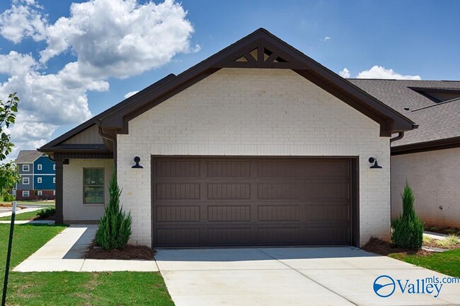 132 Mountain Vista Cir in Huntsville, AL - Building Photo - Building Photo