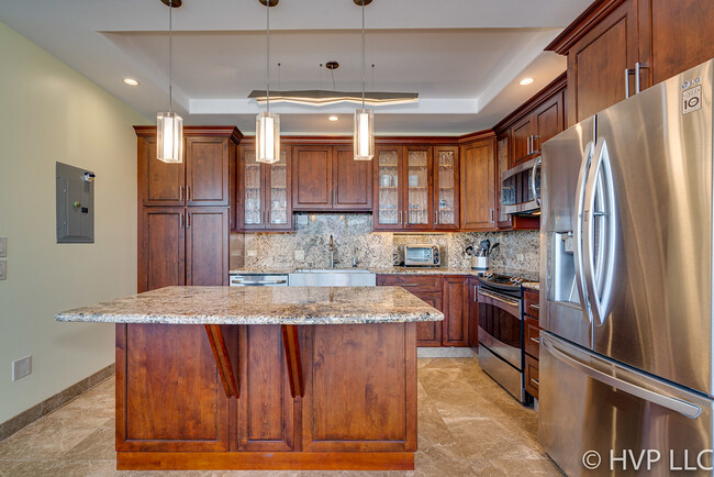 2333 Kapiolani Blvd, Unit 3501 in Honolulu, HI - Building Photo - Building Photo