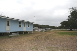 The Blue Heron RV Park in Rockport, TX - Foto de edificio - Building Photo