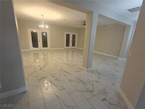 492 Grassrange Ln in Henderson, NV - Building Photo - Building Photo