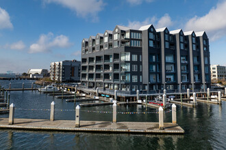 The Pier Condominium in Norfolk, VA - Building Photo - Building Photo