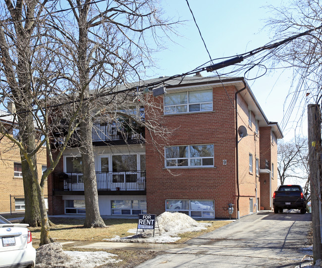 9 Terryellen Cres in Toronto, ON - Building Photo - Primary Photo