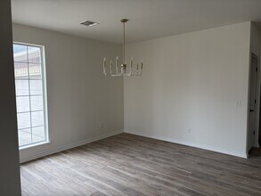 11601 Hackney Ln in Yukon, OK - Building Photo - Building Photo