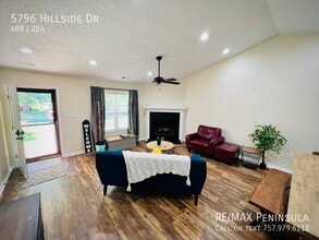 5796 Hillside Dr in Gloucester, VA - Building Photo - Building Photo