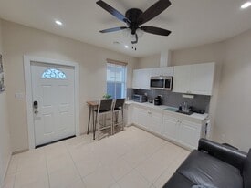 14932 SW 21st Ter, Unit Jeannette