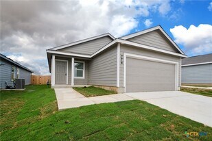 776 Bullsnake Trl in New Braunfels, TX - Building Photo