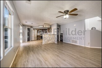 1115 Cassandra Street Southwest in Albuquerque, NM - Building Photo - Building Photo