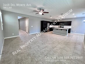 3468 Del Monte Ave in Clovis, CA - Building Photo - Building Photo