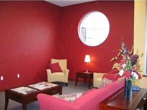 160 SE Washington St in Hillsboro, OR - Building Photo - Building Photo