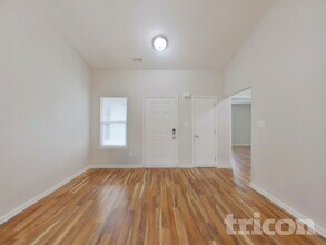 11006 White Stag Dr in Charlotte, NC - Foto de edificio - Building Photo