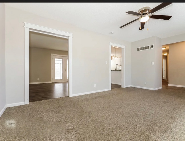 119 E Garfield Ave in Wildwood, NJ - Building Photo - Building Photo