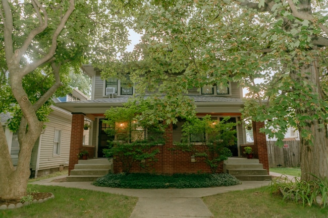 property at 608 N Emerson Ave