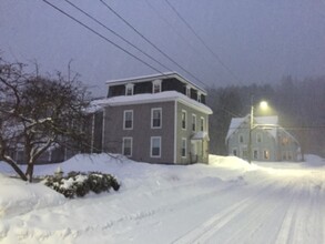 50 Pleasant St in Ludlow, VT - Building Photo - Building Photo
