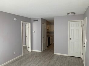 The Outpost in Chattanooga, TN - Building Photo - Building Photo