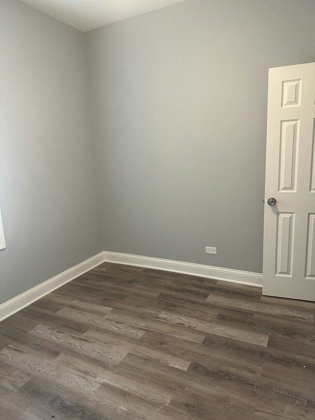 property at 6710 S Parnell Ave