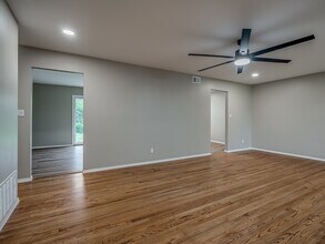 4729 Baylor Dr in Bartlesville, OK - Building Photo - Building Photo