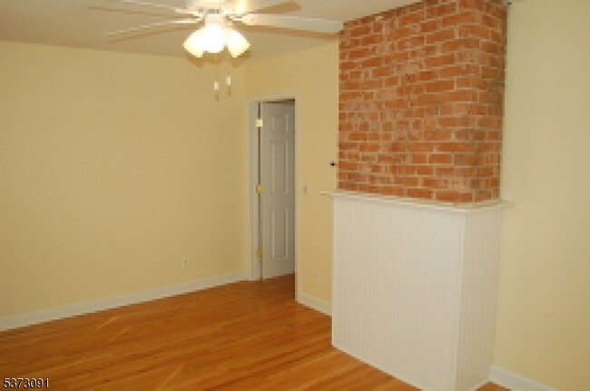 101 N Fullerton Ave in Montclair, NJ - Building Photo - Building Photo