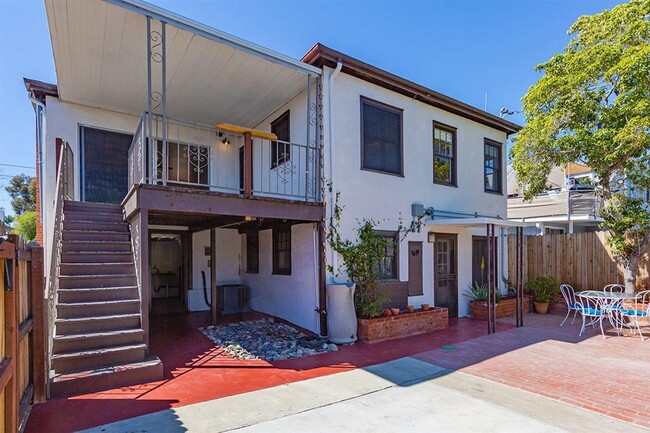 property at 1931 33rd St