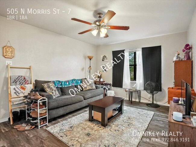 505 N Morris St in Terrell, TX - Building Photo - Building Photo