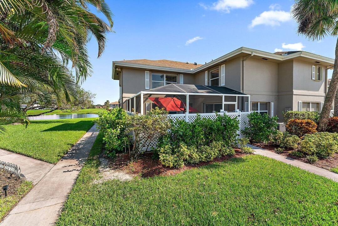 3397 SW Sunset Trace Cir in Palm City, FL - Building Photo