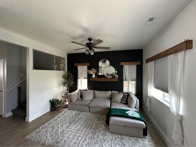 property at 520 W 1570 N