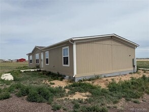 15300 County Rd W in Weldona, CO - Building Photo - Building Photo