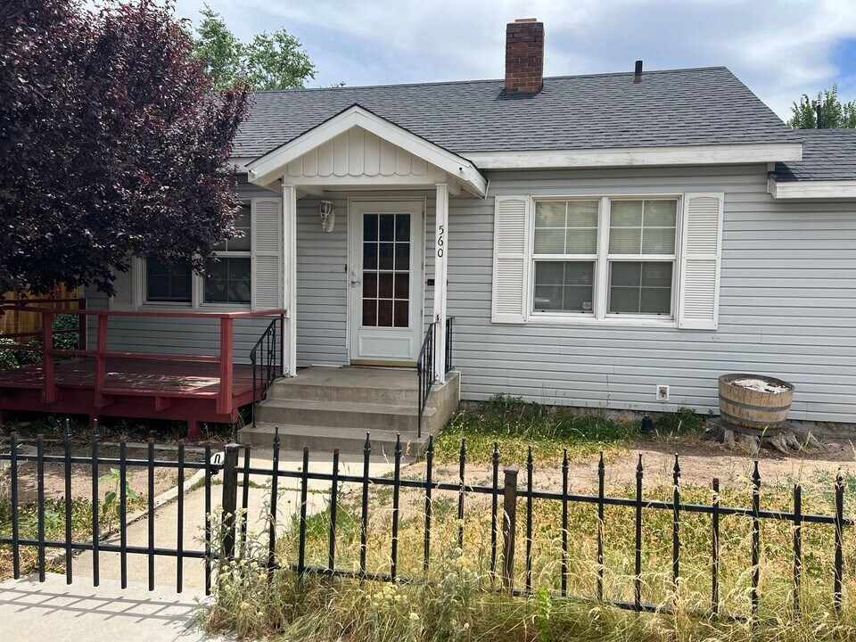 560 Claremont St in Reno, NV - Building Photo