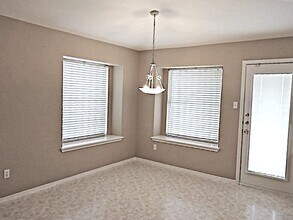 2412 Hallie Ln in Round Rock, TX - Building Photo - Building Photo