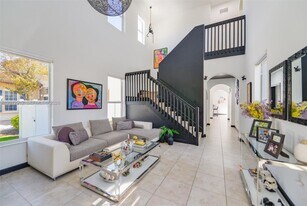 9101 SW 169th Pl, Unit 0 in Miami, FL - Building Photo