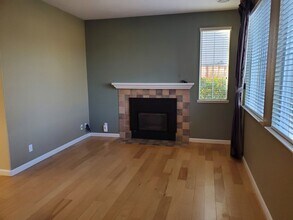 2 Lone Tree Ln in San Ramon, CA - Foto de edificio - Building Photo